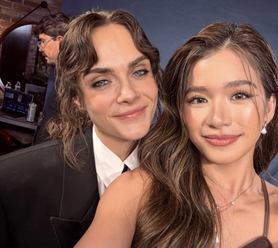 ColAiah Weverse tweet media
