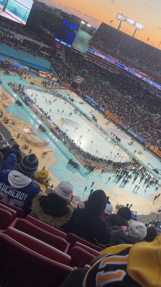 vAssaultYT's tweet photo. @NHLBruins https://t.co/B9g9TIkX8D
