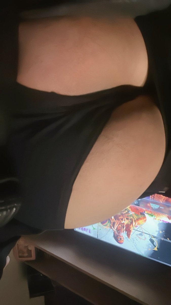 Keeatsk's tweet photo. fuck me〜🍑 #shxta #femboy #shxtatwt #brat #gay #twink https://t.co/wm1gC3iBfO