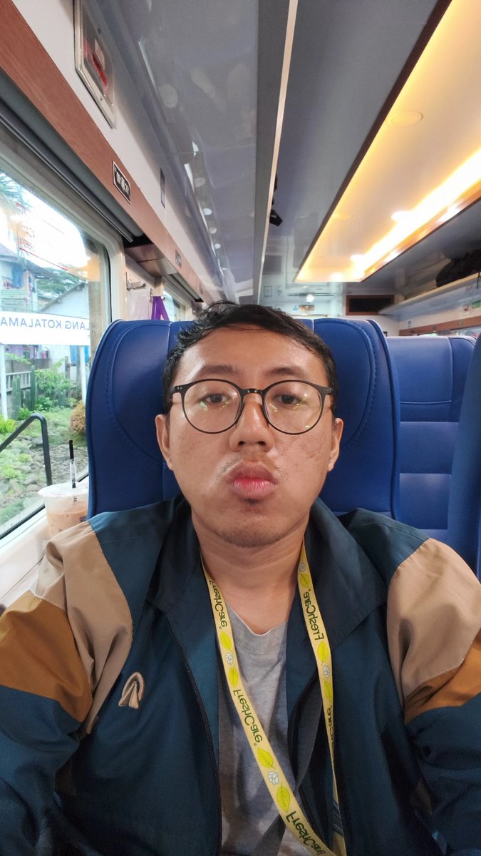 天 tweet media