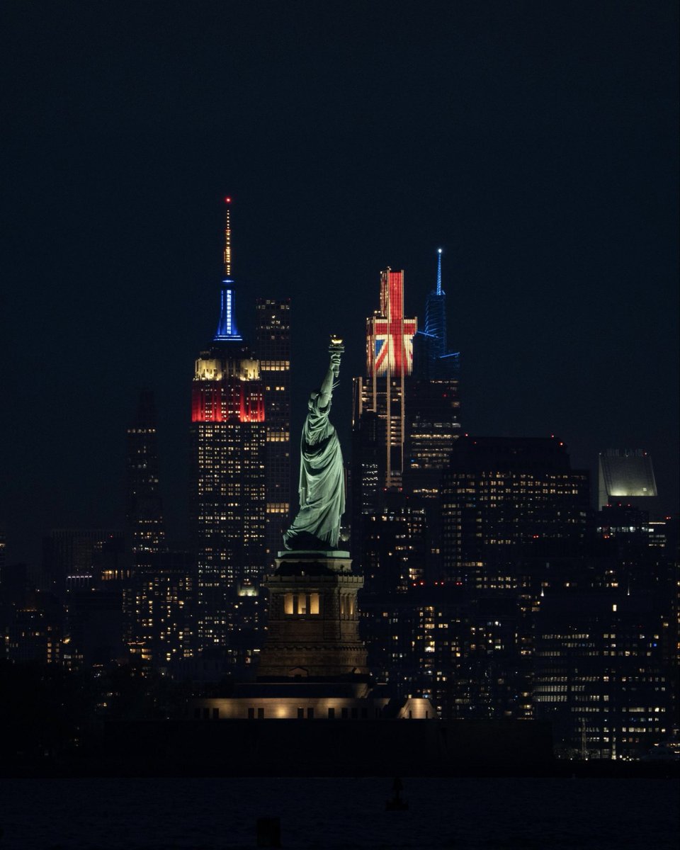 🇺🇸 Farewell and thank you for the warmth of your welcome and the kind support you gave us throughout our first visit to the US as King and Queen, in this, your special anniversary year. We leave a piece of our ❤️ behind and take a little of yours back home with us. Until the next