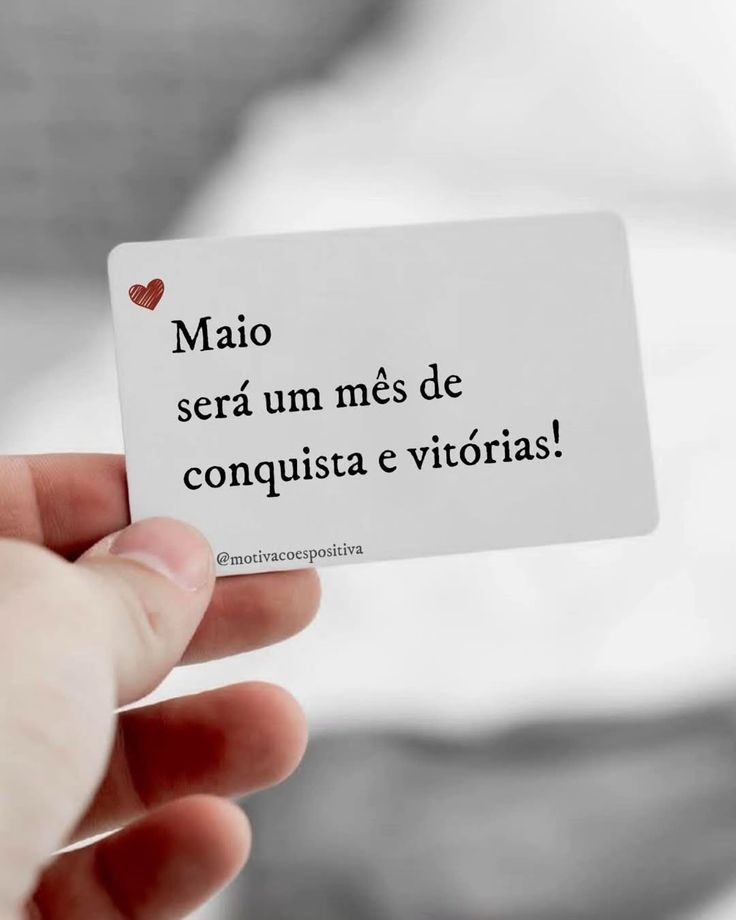 Se isso aparecer na sua timeline, que tudo se alinhe a seu favor neste novo mês.