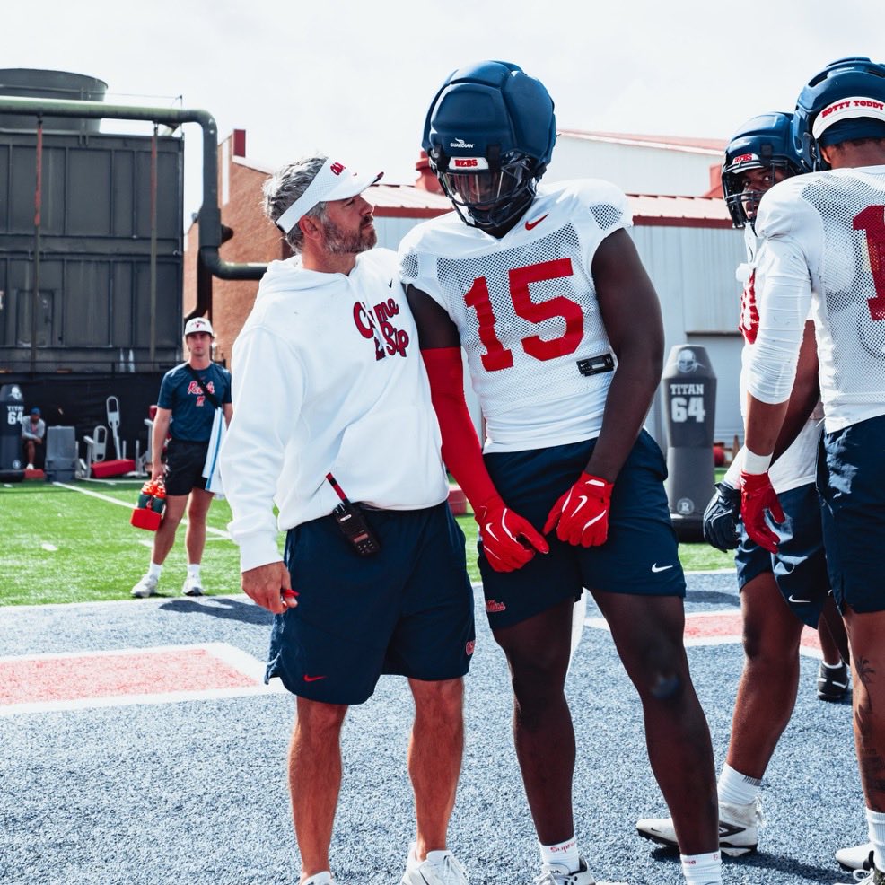 Everything Ole Miss tweet media