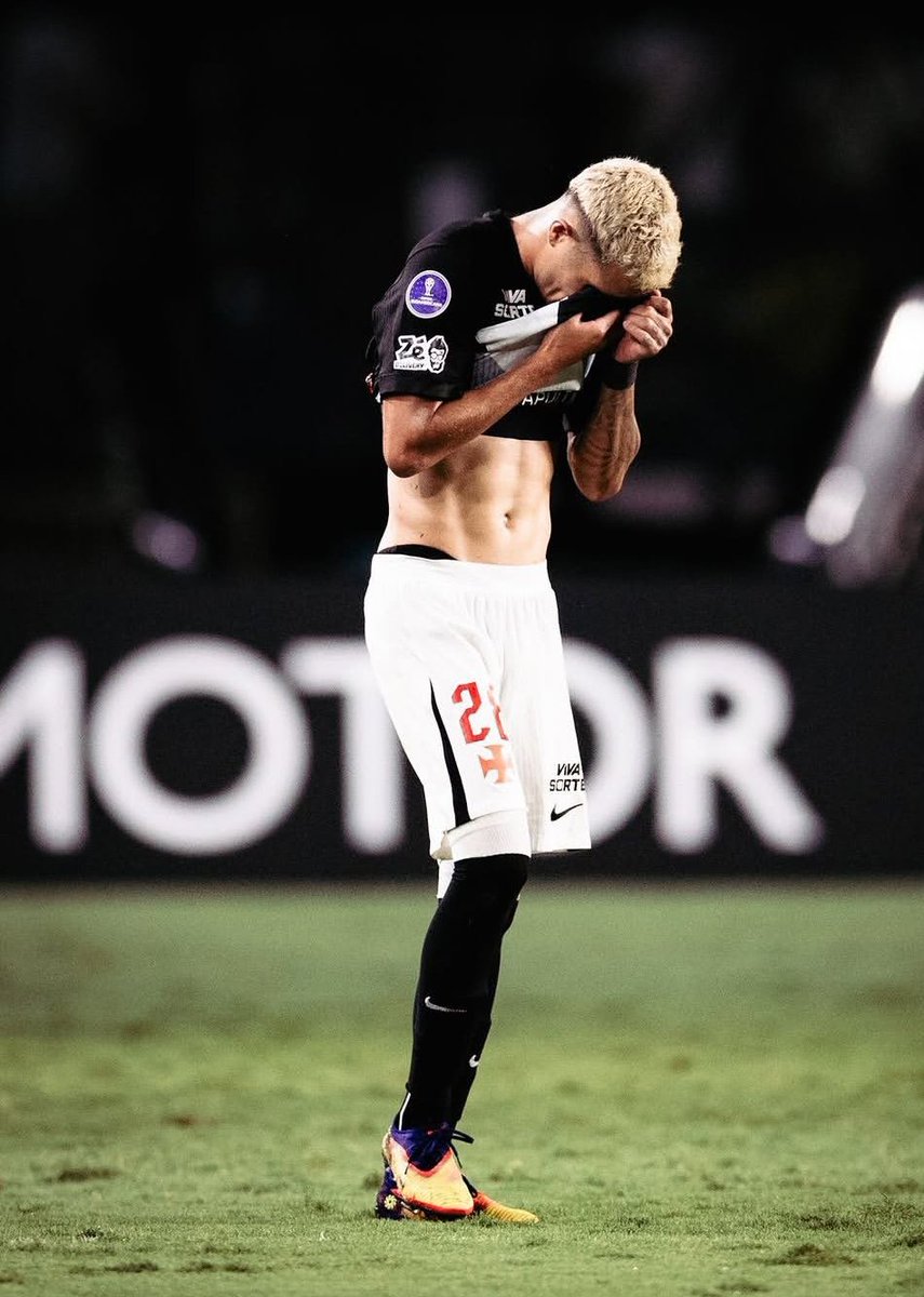 "Tantas emoções, tantas batalhas, só Deus sabe como foi difícil todo esse período parado, graças a Deus hoje fui recompensado por todo meu esforço, muito feliz não só pela partida individual, mas também pela vitória que era o mais importante."

— Adson em seu Instagram.