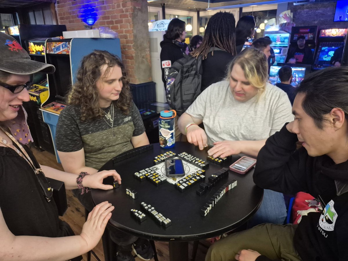 Troy Rewind – Arcade Bar & Retro Lounge tweet media