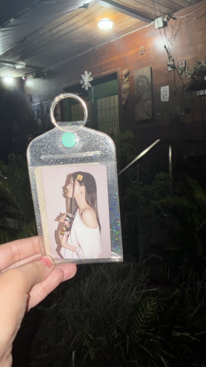 becs is celebrating | UNCHILD 🎊🎉🥳 tweet media