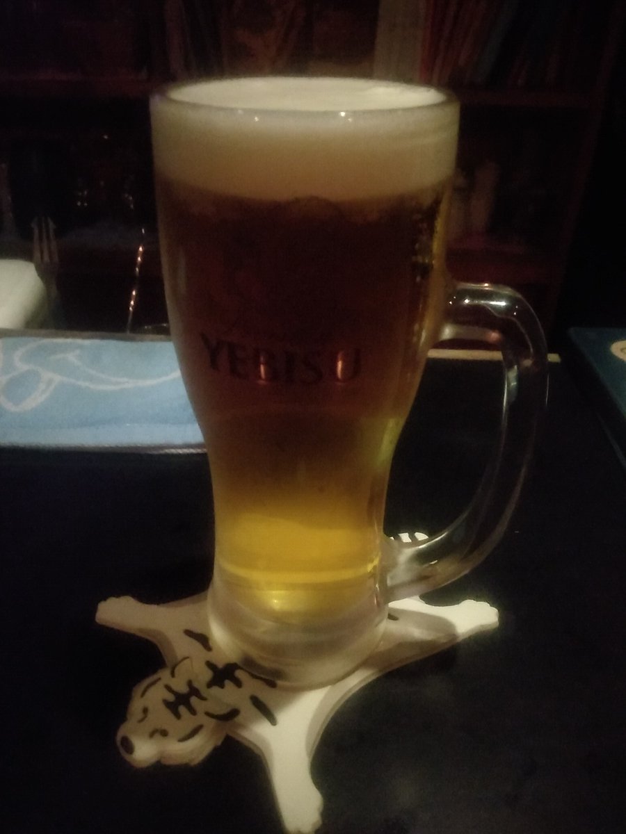 Zonochie1967's tweet photo. 昨日の呑み3軒目
ここで気持ちを切り替えます
そんな時は
やっぱりヱビス様ぁ～生♪

虎の穴@新宿ゴールデン街 あかるい花園一番街 https://t.co/ERz7IMCbHx