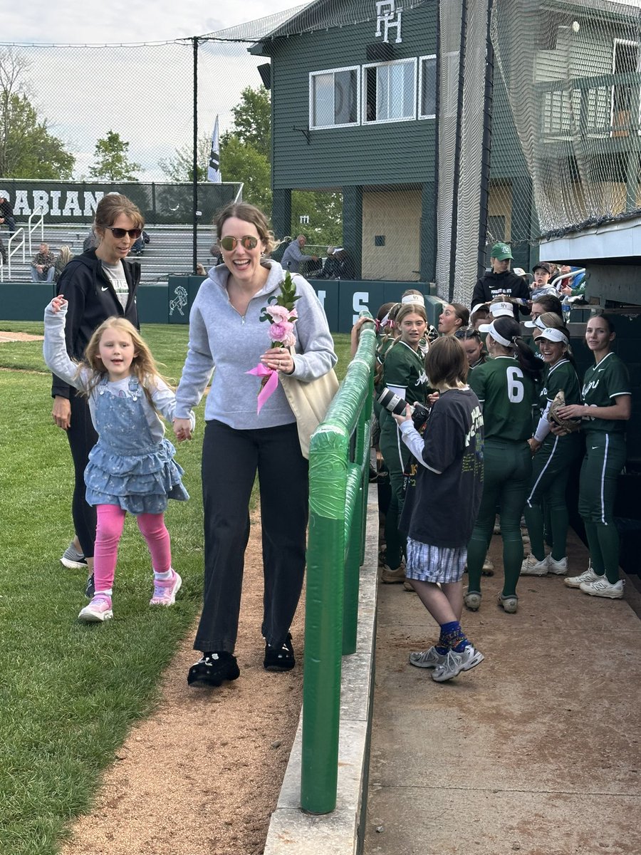 Arabian Softball tweet media