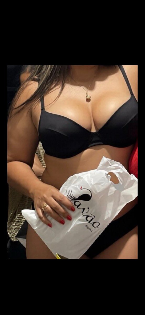 KINGCEST97's tweet image. Seguimos con los aportes y en esta ocación tenemos las fotoa que nos envía un hijo quien desea a su madre quien tiene sensual cuerpo

#tabu #taboos #family #sexofamiliar #momson #mommy #incestoconmamà #incestomão #momson #incesto #incest #incestomamáhijo #Taboocaptions