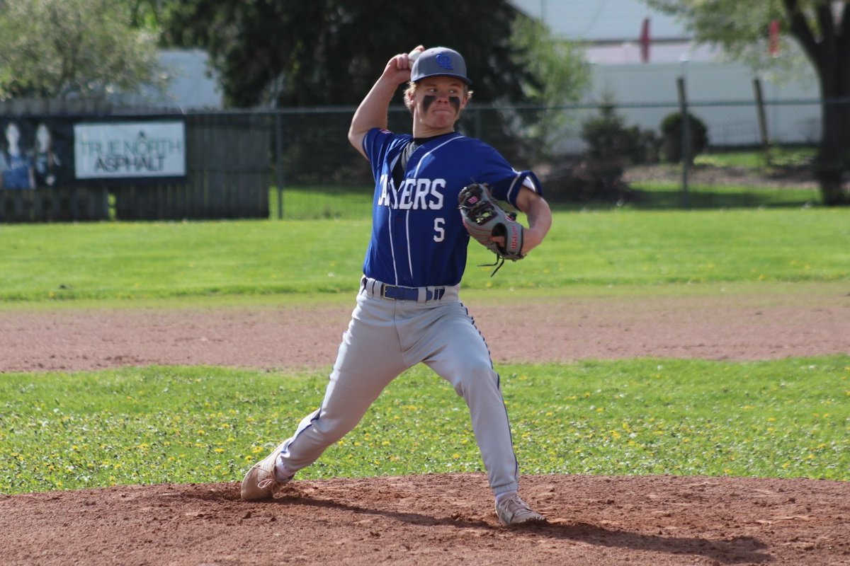 Lakers win Gm1 vs Greenhills
8-7 Final
<a href="/RyanLocey2/">Ryan Locey</a> CG 11K /2-4 RBI
<a href="/atpprichard/">Anthony Prichard</a> 1-2 2RBI
Ben Barthel 2-3 RBI
<a href="/ArtzLouis/">Louis Artz</a> 2-2 RBI

<a href="/MIPrepZone/">MIPrepZone</a> @chsl <a href="/MLiveSports/">MLive Sports</a> <a href="/OutOfLField/">Matthew B. Mowery</a> <a href="/StraightGasMI/">Straight Gas ⛽️</a> <a href="/ColdWeatherBats/">Cold Weather Bats</a>