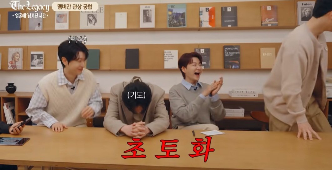 어제도 밍규 덕에 짤방감 얻음
역시 폴애스텔라의 중심이자 그 자체인 조밍규!