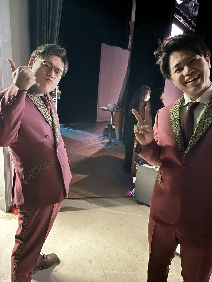 takepy0908's tweet photo. 千日前ゴールデンポップス単独でした☆
新衣装も久しぶりの漫談も素敵でした☺️✨ https://t.co/bgOVyKrdsn