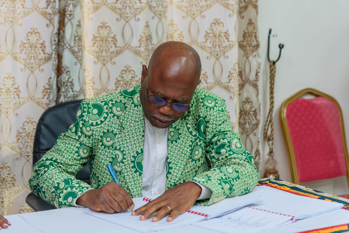 Conseil National du Patronat du Togo tweet media