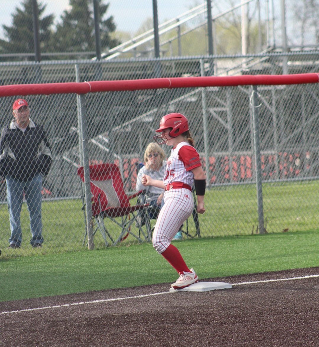 LibertyLew29074's tweet image. Putting god first while having fun playing my game
#25 #Varsity #Sophomore #SS #Catcher @Coach_Huff_OCU  @LibertySB @CUJacketsSB @PurdueSoftball @MaloneUSoftball @OhioStateSB @NCAASoftball @OHlasers28trout @d1fastpitch1