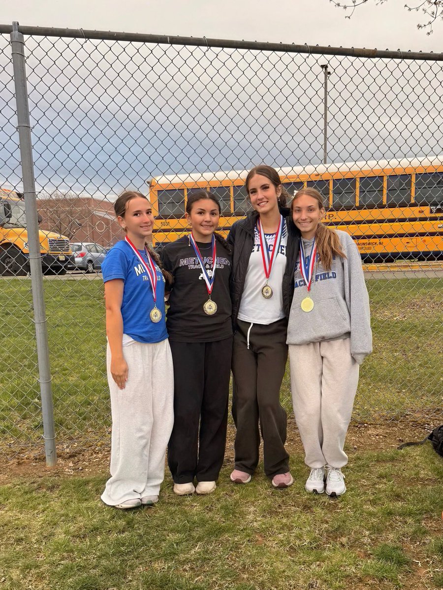 Metuchen Girls XcTf tweet media