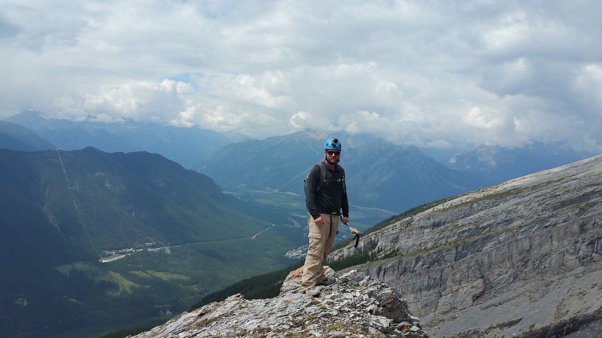 On top of the world! 🇨🇦 Rockies