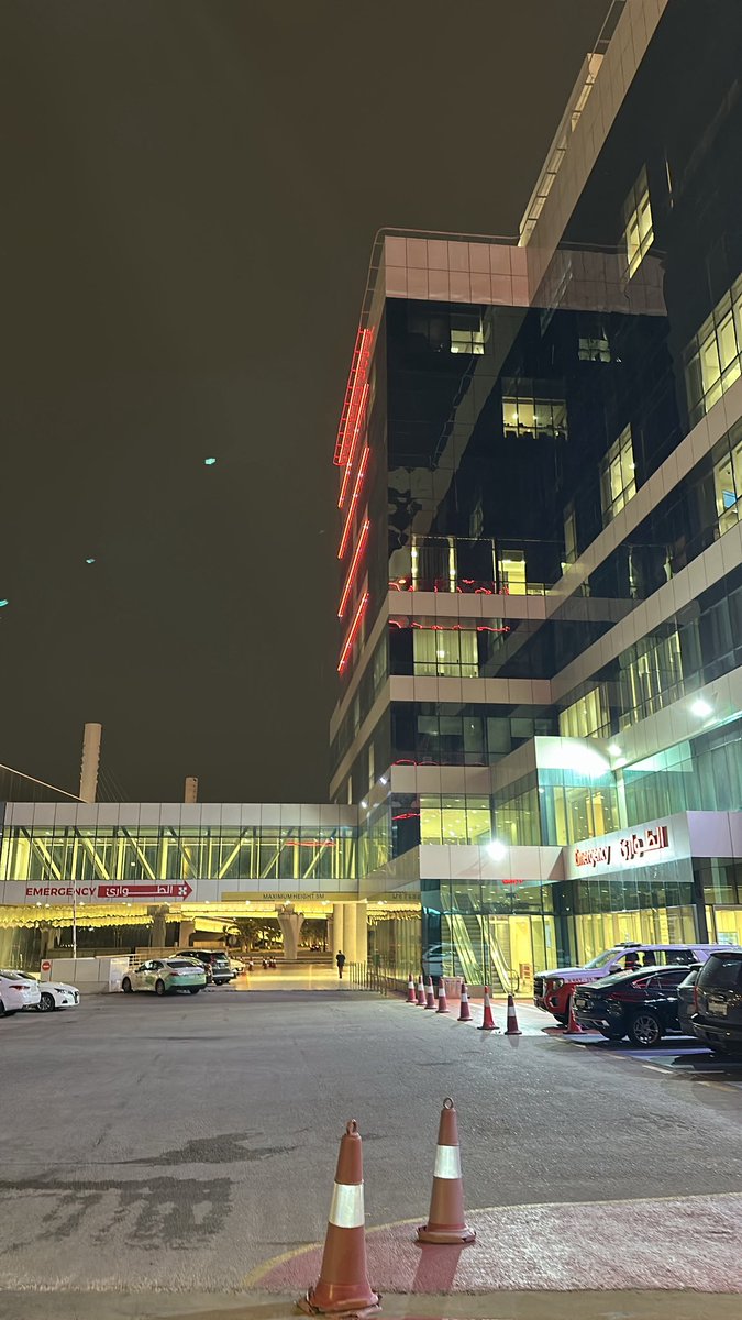 A_Asiri4's tweet photo. First week of night shifts in Hematology done.. Surprisingly enjoying it!
Worked on donor samples including Sickle cell anemia and Malaria, along with WBC differentials and bone marrow slides.
Hematology will become the favorite, I think so 🩸 🔬 https://t.co/rlj4NLW8Nq
