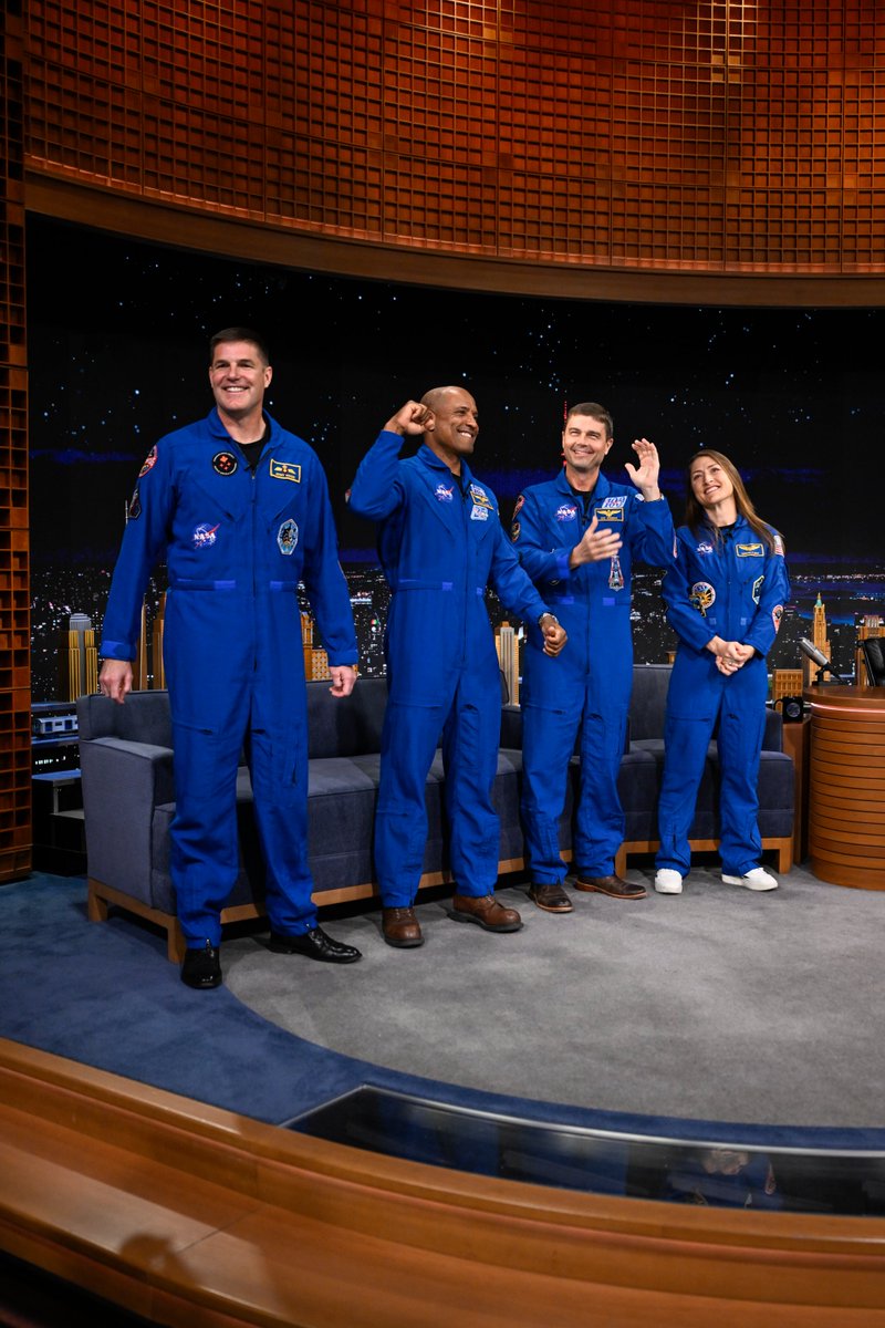 The Tonight Show tweet media