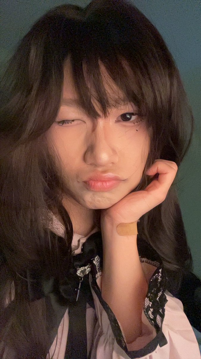 bruceiskat's tweet photo. I don’t know if I have any Japanese followers but I hope you guys approve of my try at pien makeup. I want to do it more
#CD #Femboy https://t.co/K0WFTioo2R