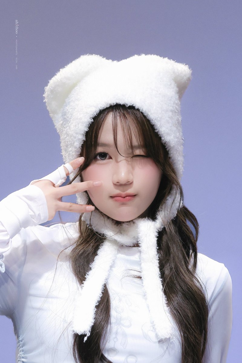 ahchoo_yeon419's tweet photo. 251101 #예온 #YE_ON #하츠투하츠 #Hearts2Hearts https://t.co/ahZHuO5lkL