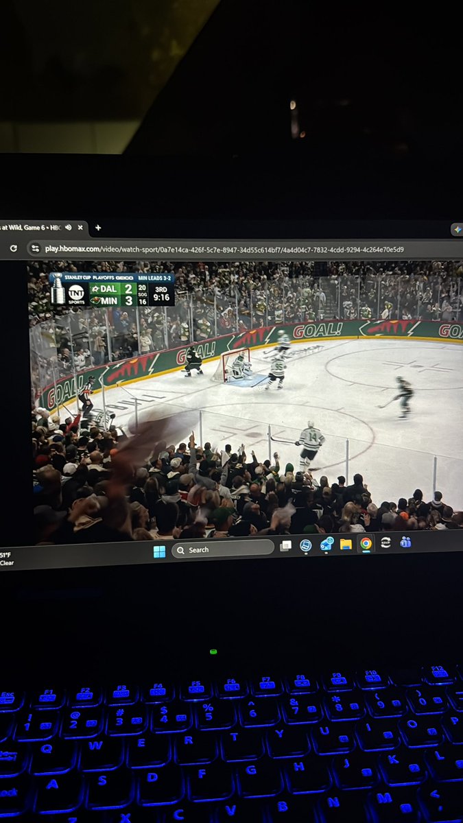 the_rick665's tweet photo. When at work we watch the @mnwild take the lead!!!!!! https://t.co/Ug3hj0j9Bf