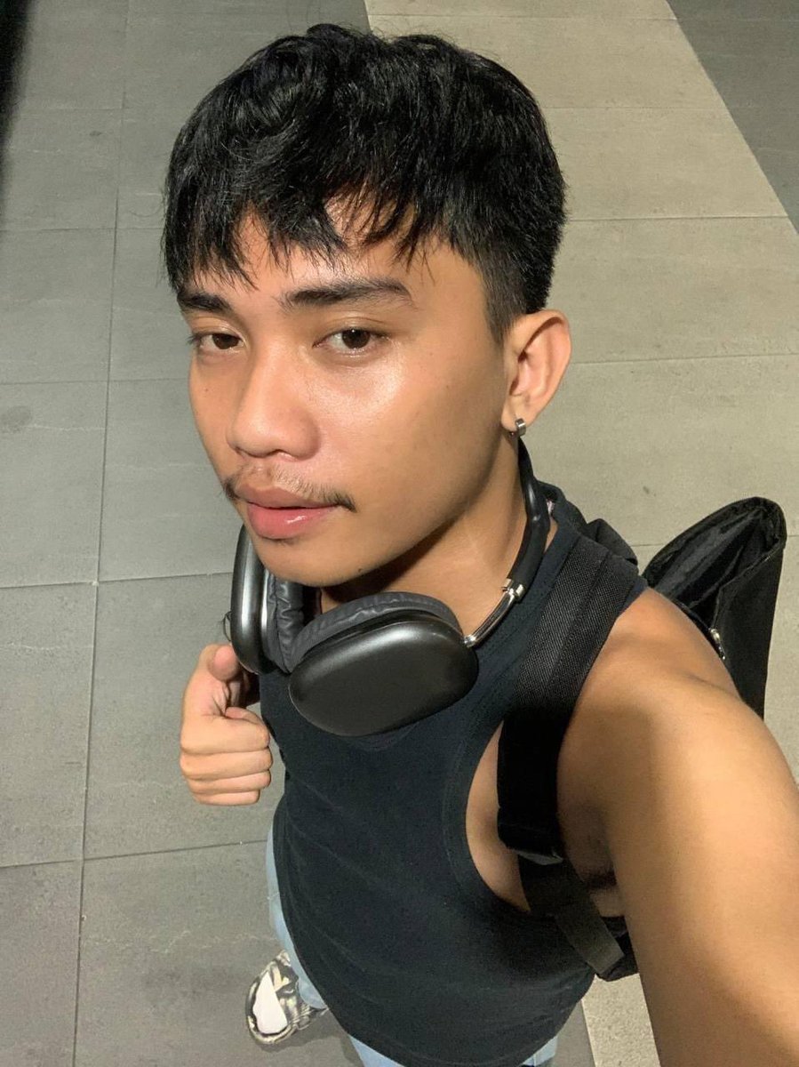 👑King Poseidoncute_Xo👑 tweet media