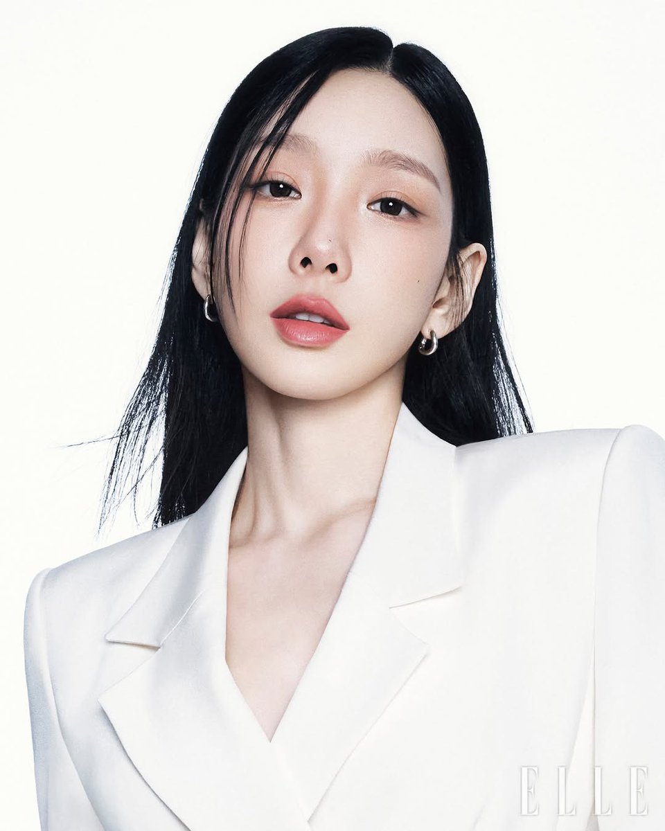 TAEYEON UPDATES tweet media