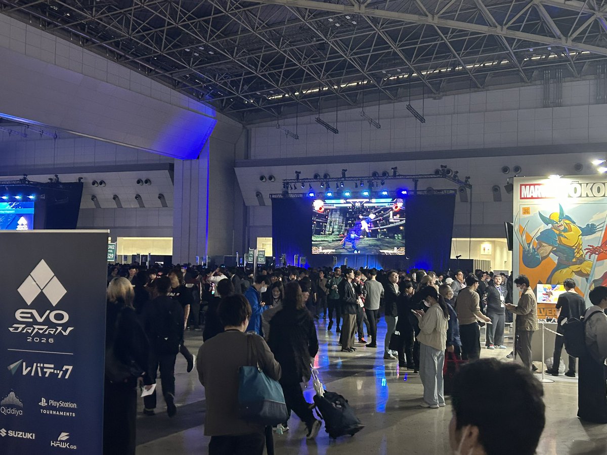 会場入った！メルブラやっとる
