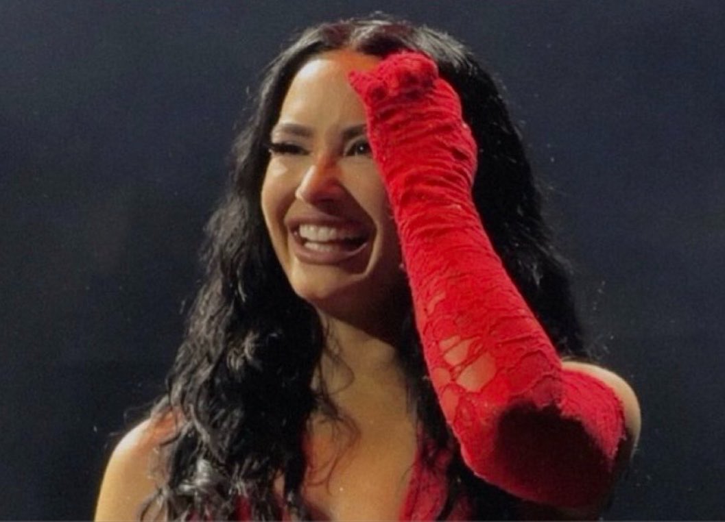 demi lovato daily tweet media