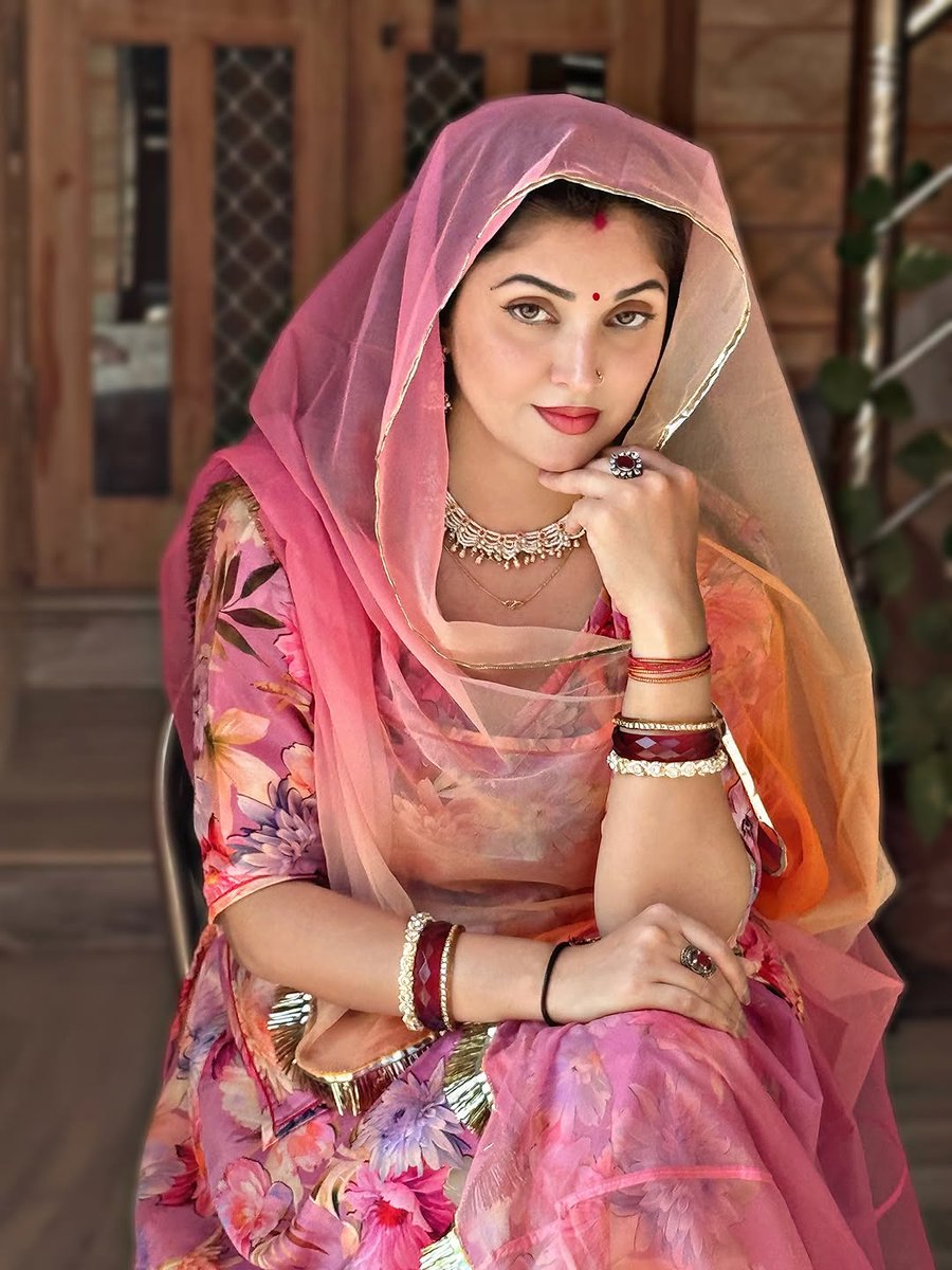 गायत्री आद्रिका💞 tweet media