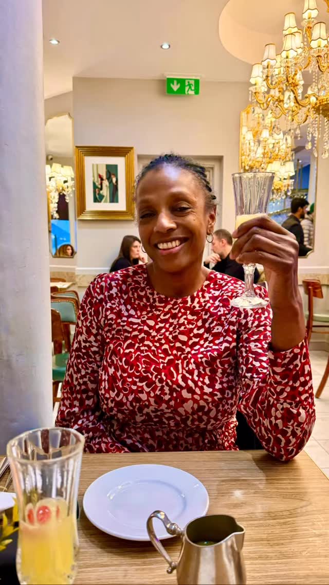 annaross36nb3a's tweet image. @duranduran @jacksonjetcenter_phx #singerslife #giglife #singerslife🎤some video footage by @kimstagram_atx and @ozziehenderson #duranduran #gratitudealways