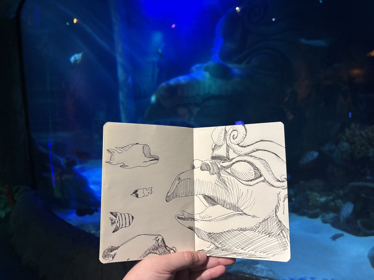 cosmacskeleton's tweet image. Visited the aquarium on the last day of the animal crossing take-over #sketchbook