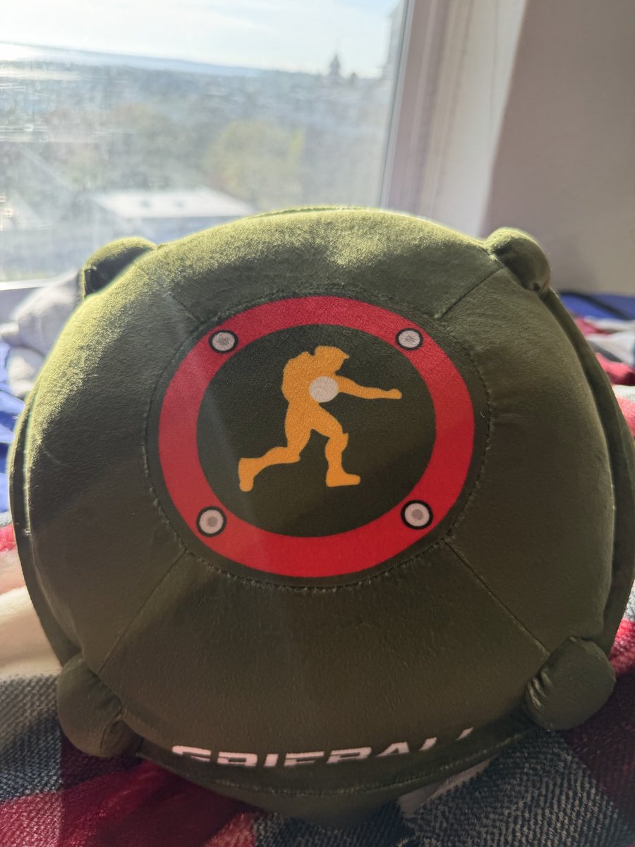 sanitechroma's tweet image. Behold,
A relic!!
 #Redvsblue #achievementhunter @RoosterTeeth