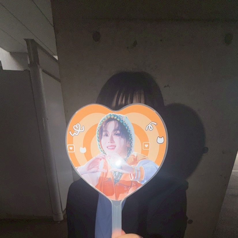 haru tweet media