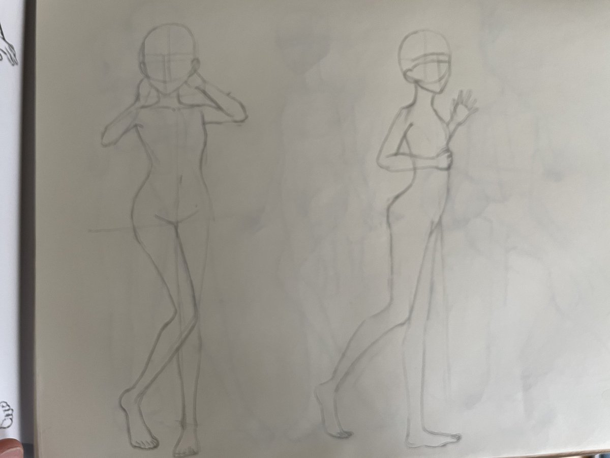 模写です
川口イッサ おんなのこイラストポーズ集