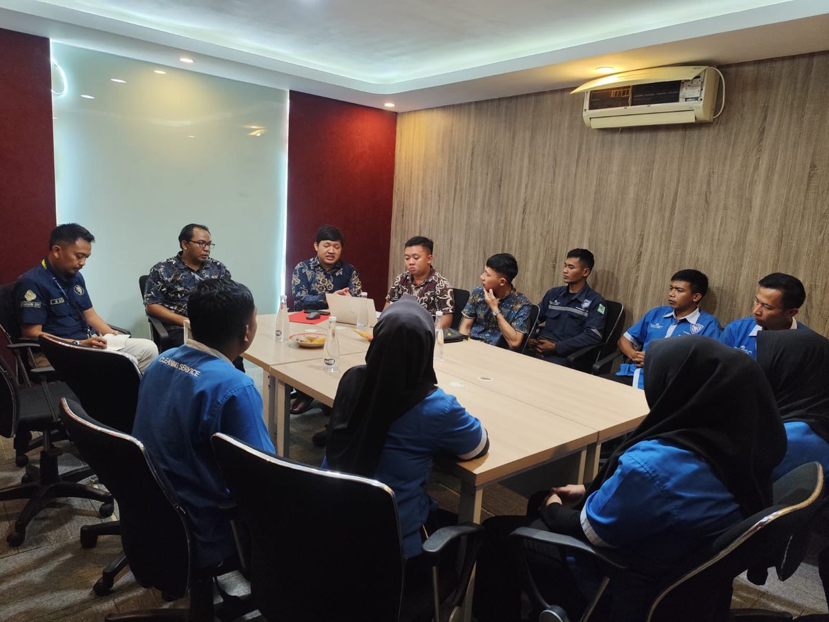 MonggoAgung's tweet image. Serah terima dan kerjasama  pengelolan Cleaning Service Apartemen Taman Melati Jatinangor dengan PT. Tulodo Monggo Agung

#cleaningservice #jasakebersihan #monggoagung