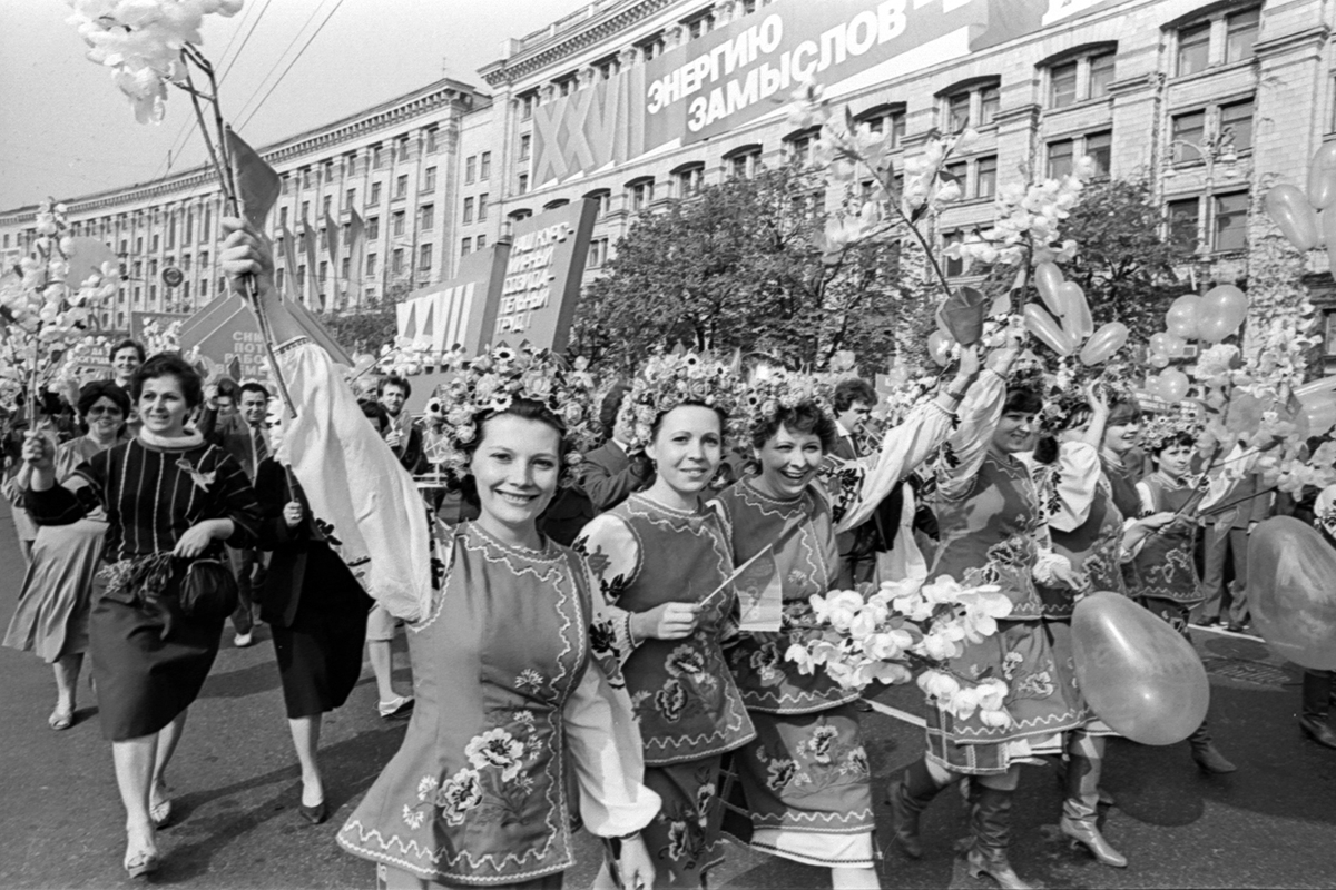 o_haran's tweet photo. 40 years since the notorious May 1 demonstration in #Kyiv after the April 26 #Chornobyl disaster. #Gorbachev and Ukraine’s Communist leadership concealed the truth — a crime that helped fuel #Ukraine’s drive for independence @ponarseurasia @EuromaidanPress https://t.co/JEszrMChzs