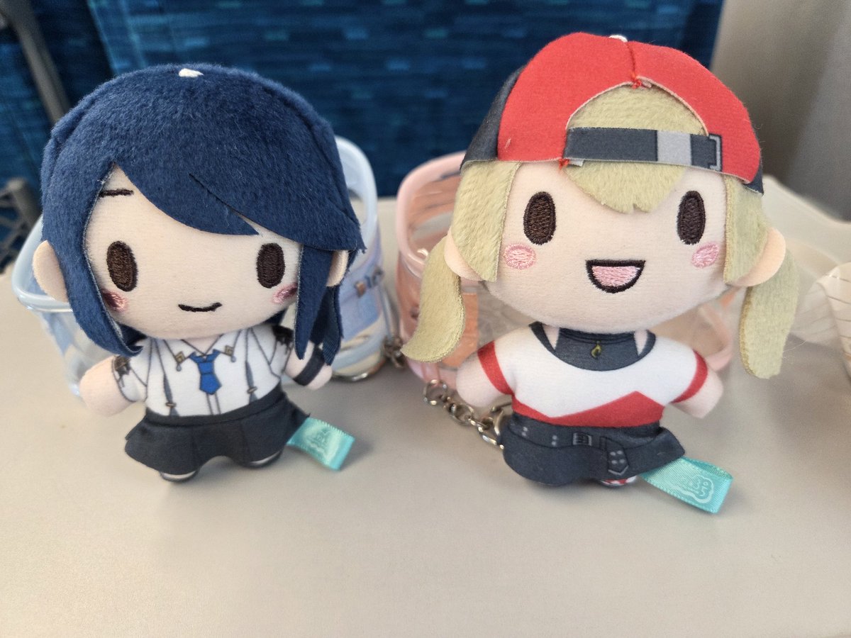 まるにん tweet media