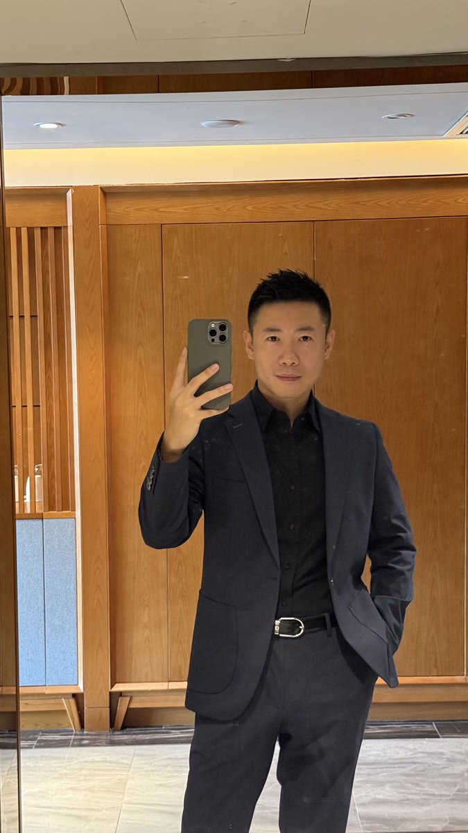 InsatiableSeks's tweet photo. Had a great sex today with this #Slutty BottomChinese #ChineseGay #chinaGay Happy Labor Sex Day https://t.co/YRdD1xmVKX