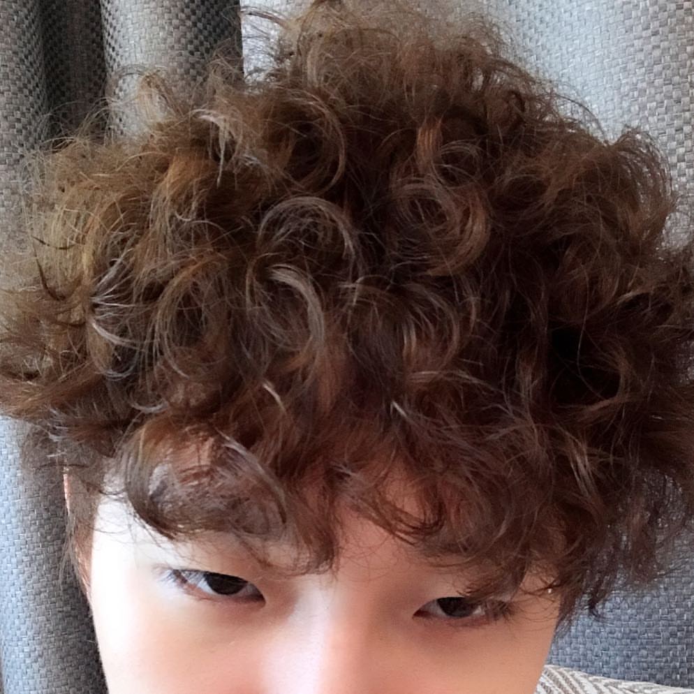 뽀글이 준호 귀여웡😍😍