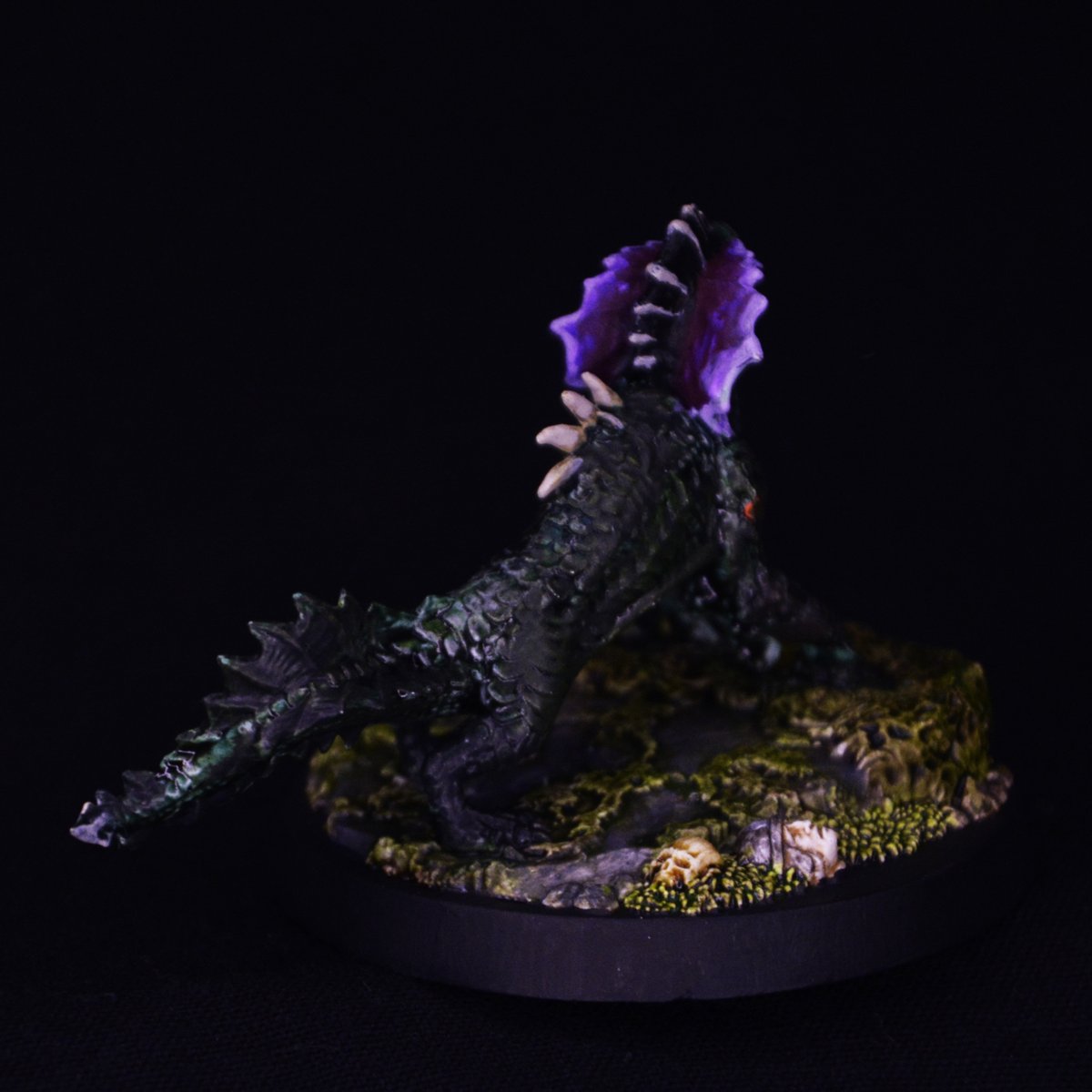 vampirakSFW's tweet image. Unit level 4 | Greater Basilisk
🦎🦎🦎
from Heroes III ⚔️
Board Game 🎲

#heroes3 #heroes3boardgame #miniature #fortress @heroesofmightandmagiciii #miniatures #MiniaturePainting