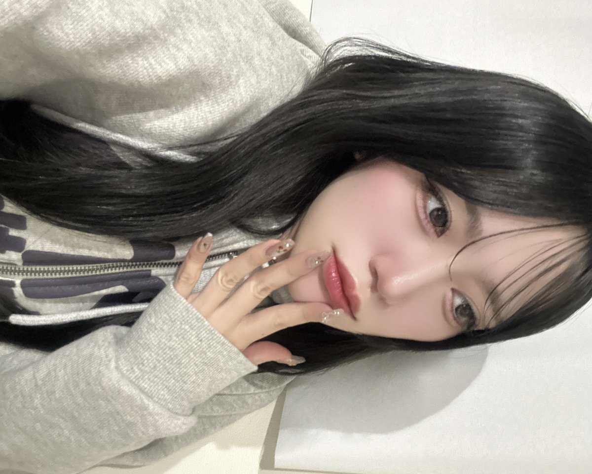 かれん tweet media