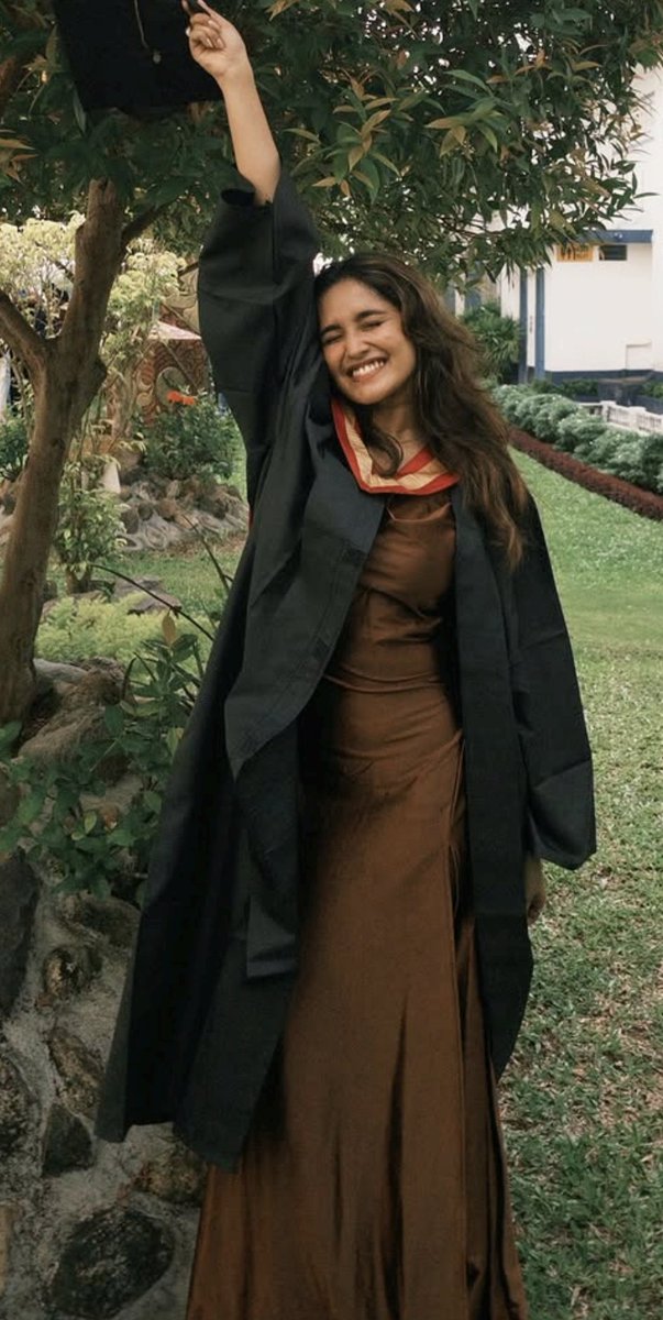 Aishu_Sissy tweet media
