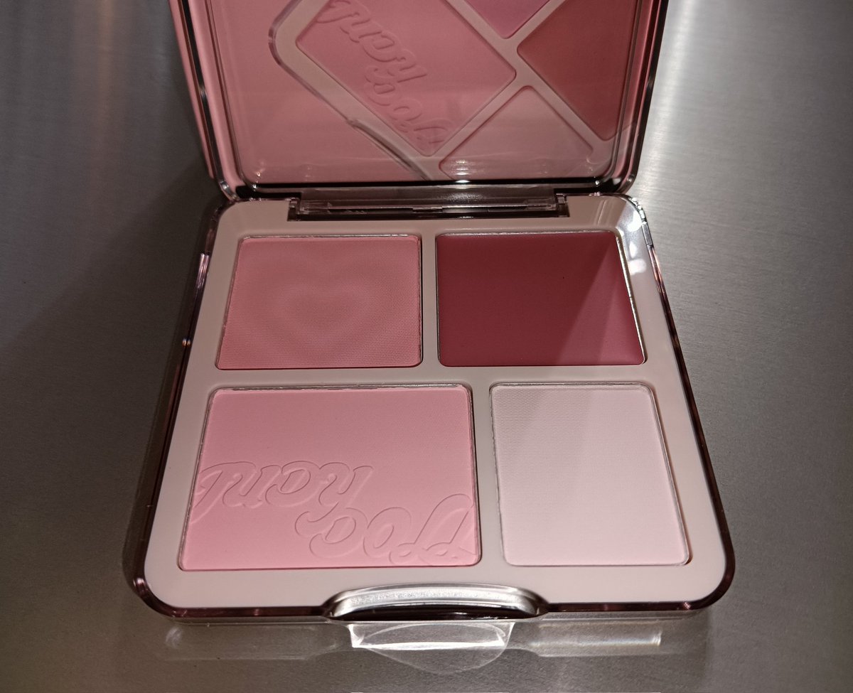 ส่งต่อ พาเลทบลัช judydoll 03 ราคา 185 บาท รวมค่าส่ง เป็นสินค้ามือหนึ่งไม่เคยใช้งาน (อายุการใช้งานถึง 2029) สนใจสอบถามได้ทาง DM ค่ะ 🩷 
#ส่งต่อเครื่องสำอาง 
#ส่งต่อคสอ