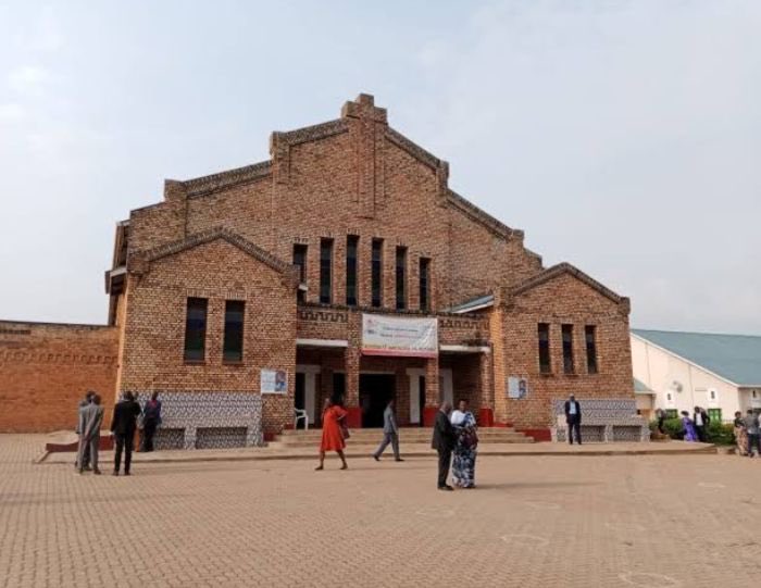 DIOCESE CATHOLIQUE DE BUTARE tweet media