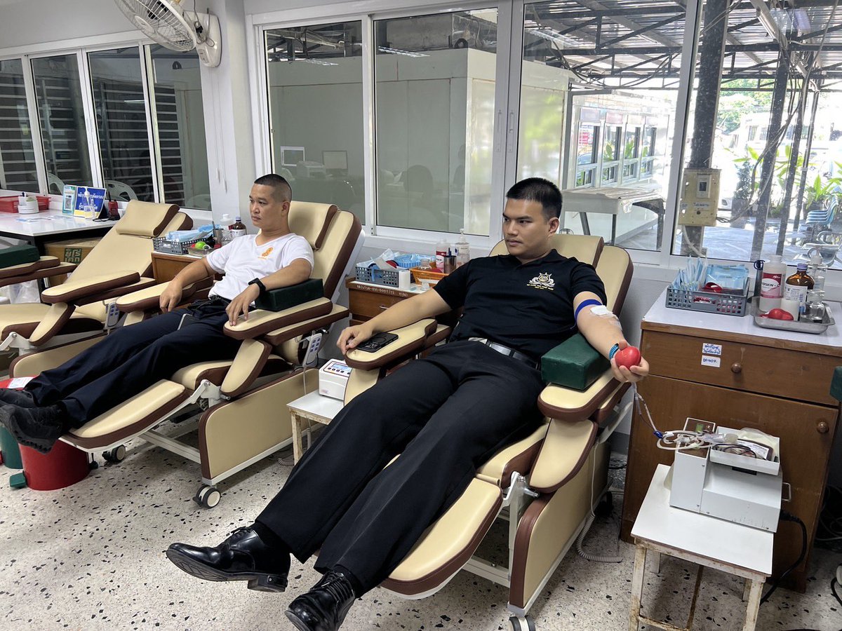 ร่วมบริจาคโลหิต เพื่อช่วยเหลือประชาชนที่ได้ร้องขอผ่านช่องทางสื่อออนไลน์ของหน่วย
          ***************