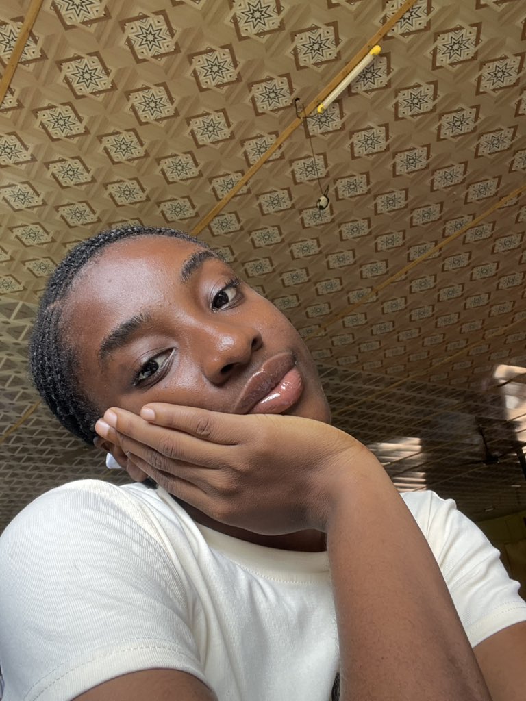 Divine Chukwuemeka tweet media