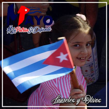 nomodavid1970's tweet photo. #NoIntervencion #1roDeMayoEnCuba #LaPatriaSeDefiende Desde lo mas profundo de nuestros corazones. Desfilemos por nuestra patria.🇨🇺🇨🇺 @XiomaraAla74633 @YakiAcuna1013 @katheryndiaz08 @DiazCanelB @MMarreroCruz https://t.co/W47Owmi1bB