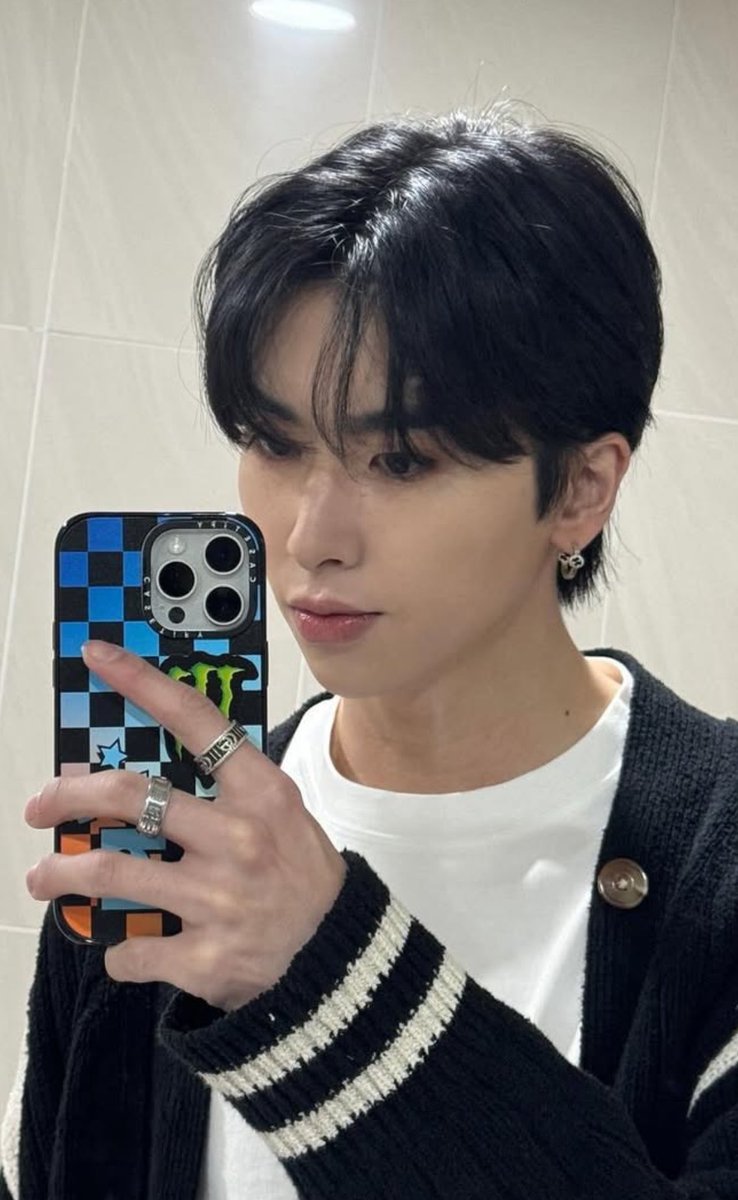 애낀다🥝 tweet media