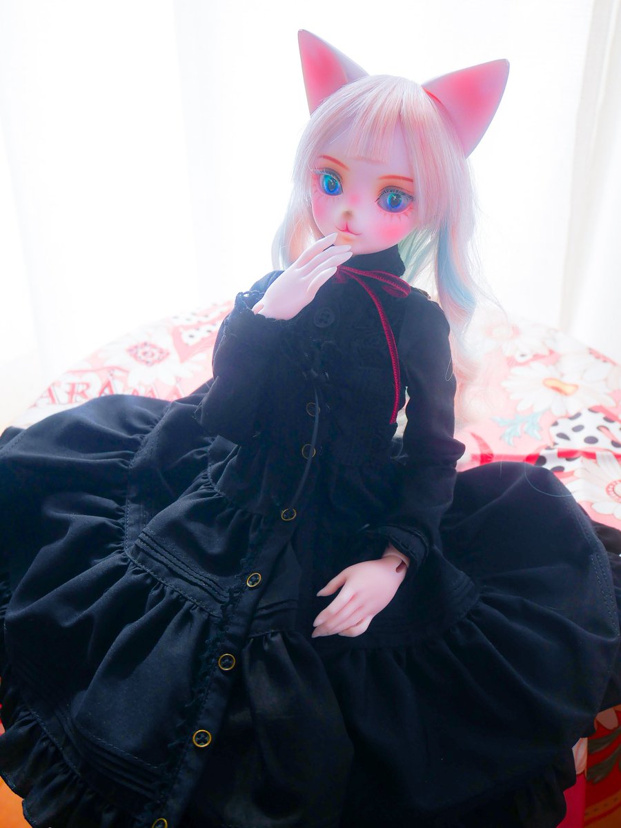 空が明るくなってきました🌤️

#お昼休みに一枚だけドールの写真をはろう
#DearMine